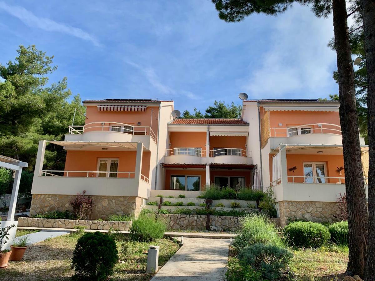 Apartments Nautic زافالا المظهر الخارجي الصورة