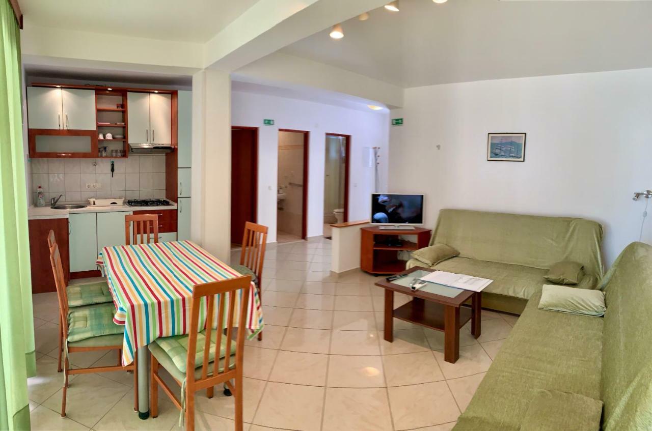 Apartments Nautic زافالا المظهر الخارجي الصورة